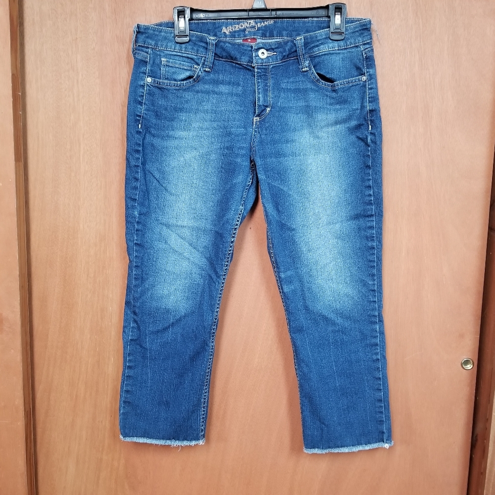 Two pairs of Arizona crop jeans, size 13
